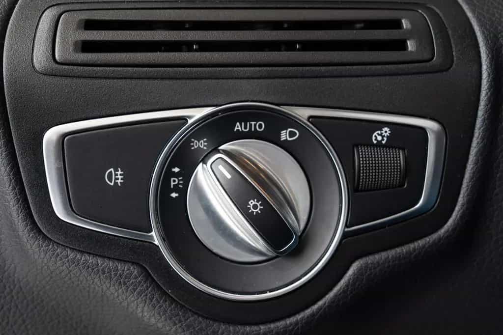 Mercedes-Benz GLC-Class d 4Matic*LED-HIGH-PERF*NAVI*PDC*1.HAND 08/2020-photo-19