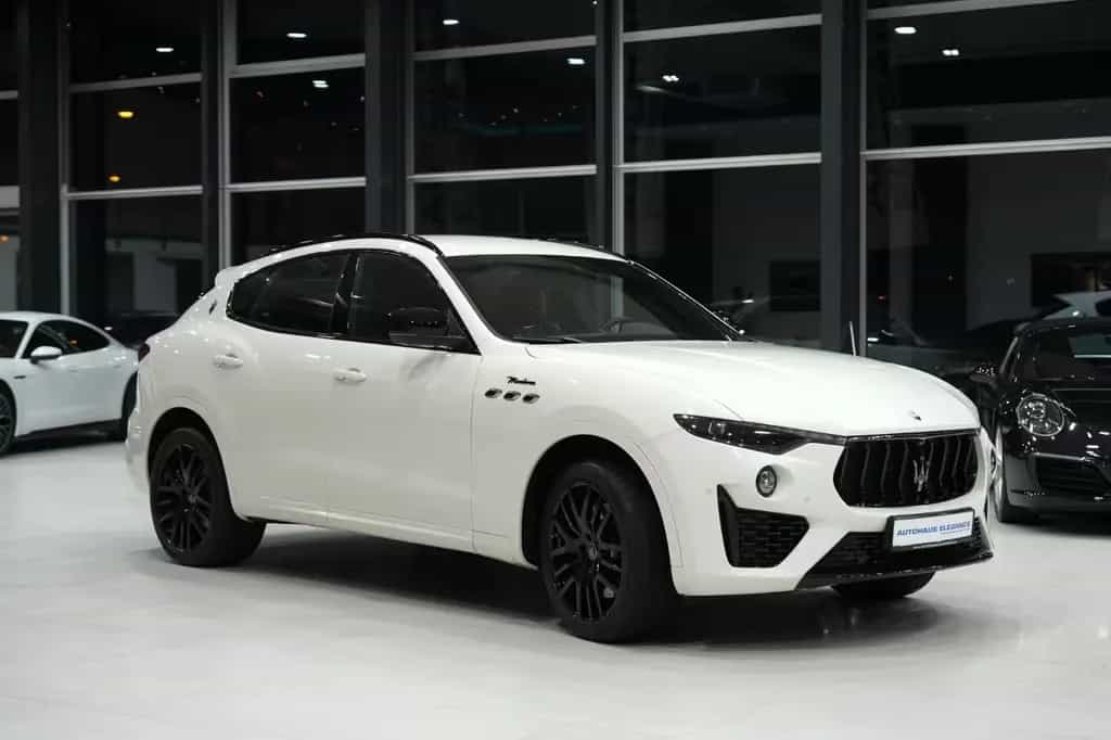 Maserati Levante *LUFTFEDERUNG*H&K*LED*21"LM*NAVI*1-HAN* 01/2024-photo-6