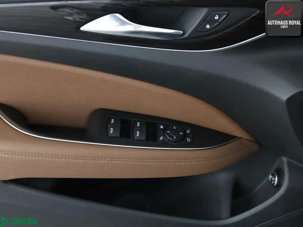 Opel Insignia ST 2.0 CDTI 4x4 HEADUP,KEYLESS,ACC,BOSE 10/2019-photo-13