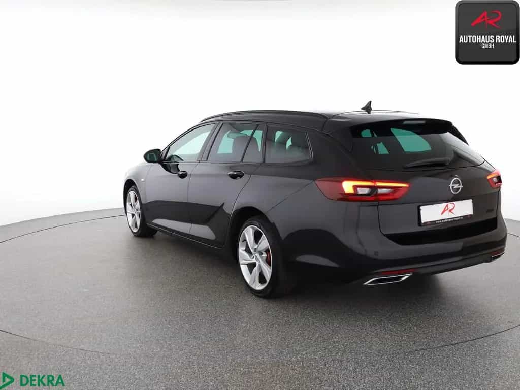 Opel Insignia ST 2.0 CDTI 4x4 HEADUP,KEYLESS,ACC,BOSE 10/2019-photo-2