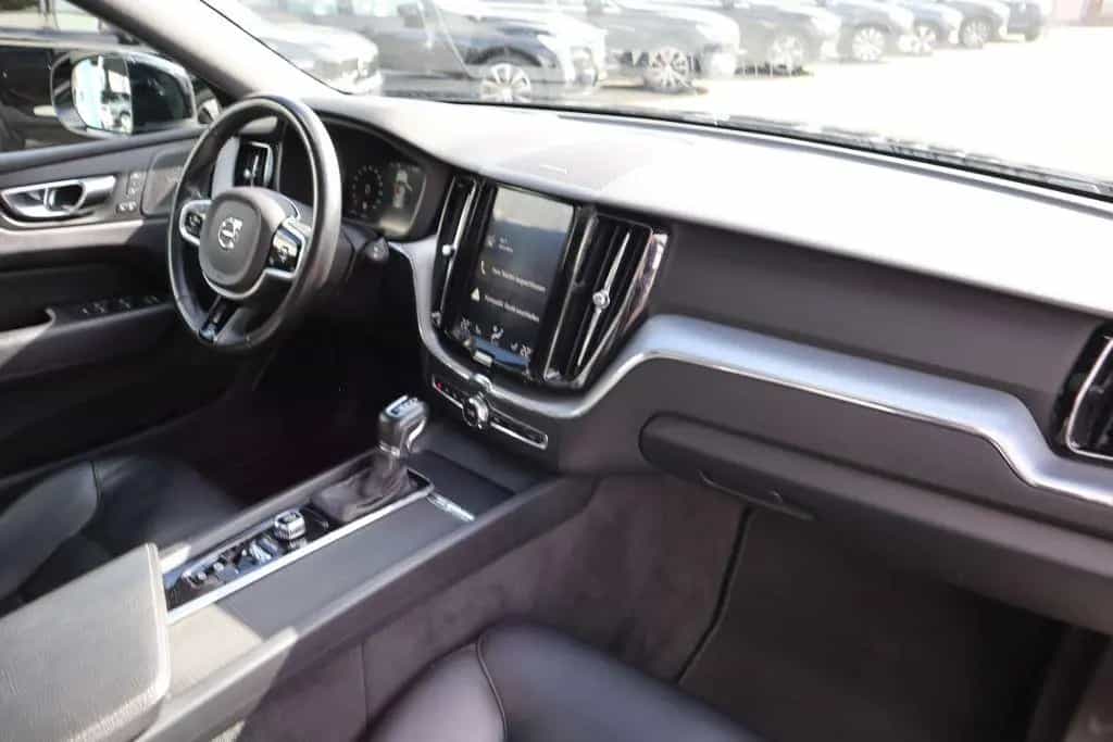 Volvo XC60 D5 AWD Geartronic|PANO|HUD|NAVI|LEDER|BLIS| 11/2018-photo-10