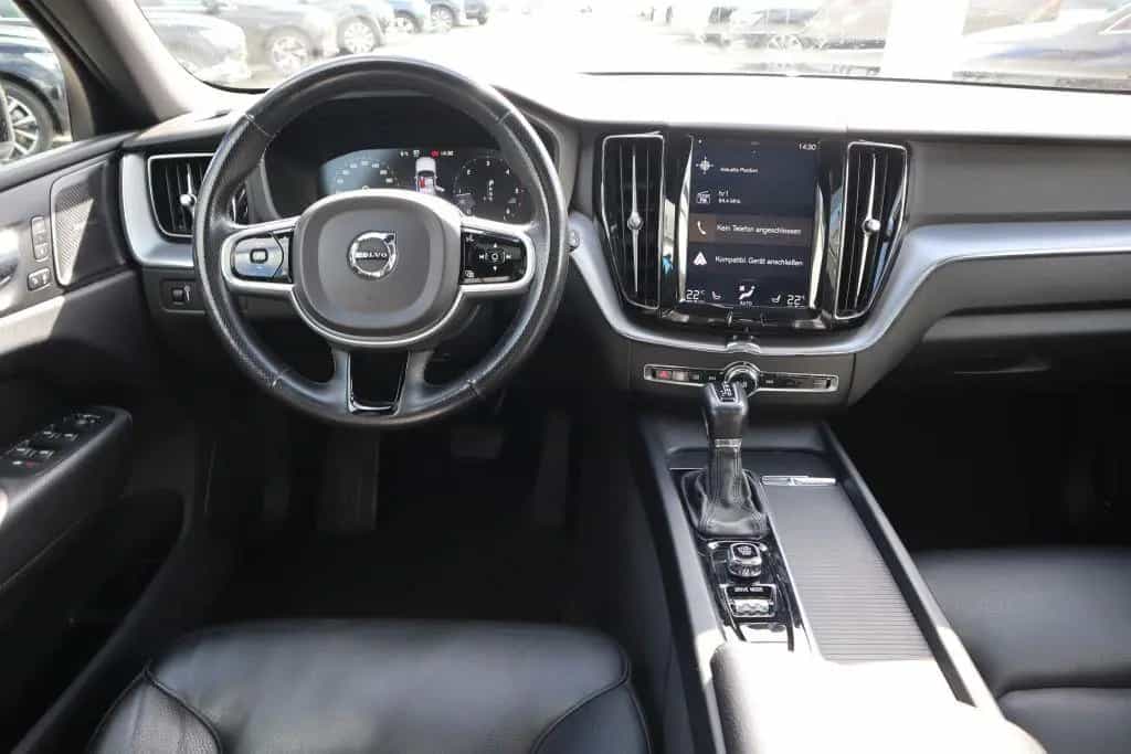 Volvo XC60 D5 AWD Geartronic|PANO|HUD|NAVI|LEDER|BLIS| 11/2018-photo-13