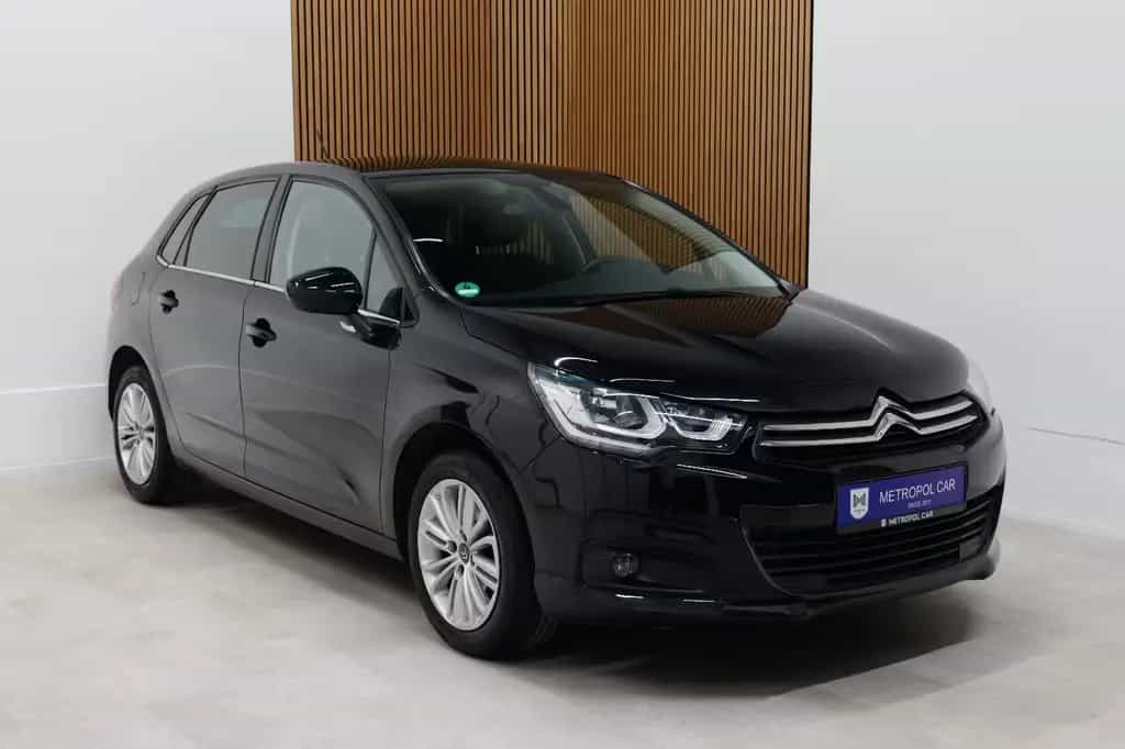 Citroën C4 1.2 PureTech Lim. LED/PDC/TEMP/SHZ+TÜV 08.27 03/2017-photo-0