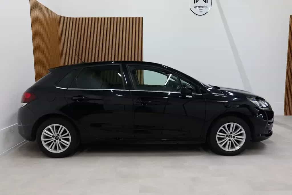 Citroën C4 1.2 PureTech Lim. LED/PDC/TEMP/SHZ+TÜV 08.27 03/2017-photo-1