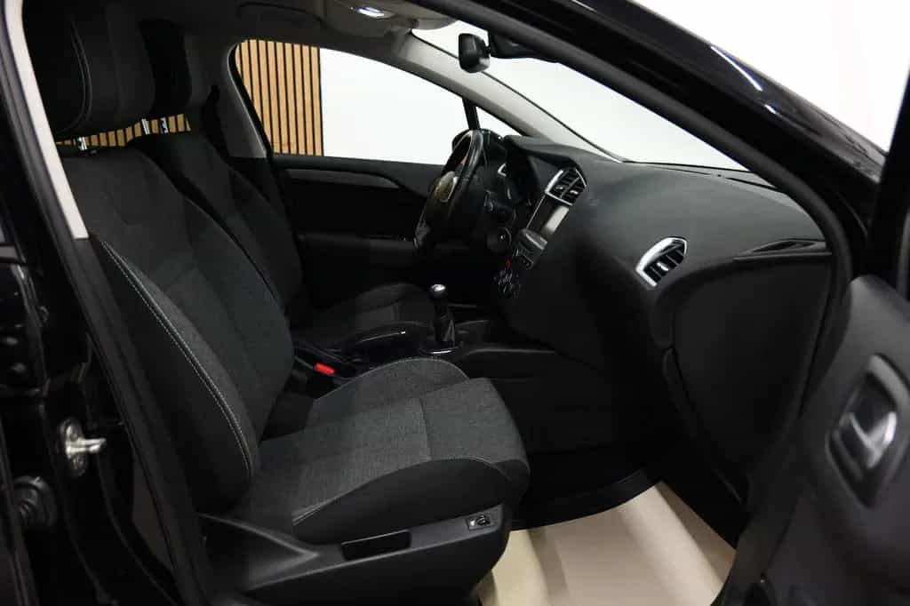 Citroën C4 1.2 PureTech Lim. LED/PDC/TEMP/SHZ+TÜV 08.27 03/2017-photo-16