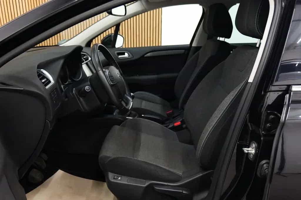 Citroën C4 1.2 PureTech Lim. LED/PDC/TEMP/SHZ+TÜV 08.27 03/2017-photo-18