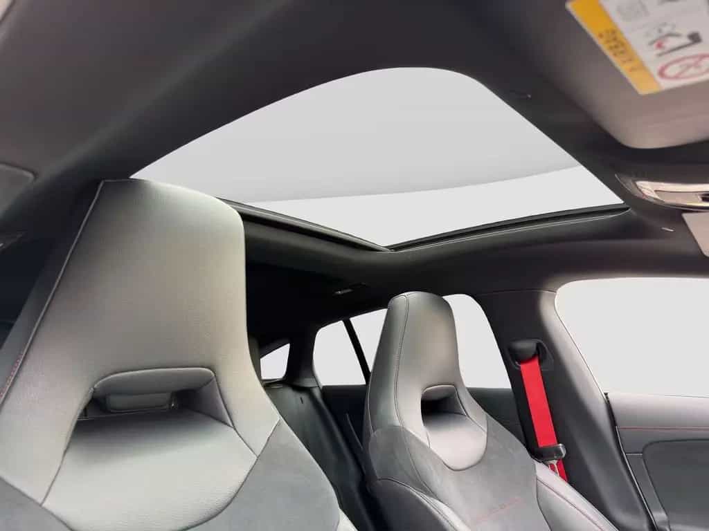 Mercedes-Benz CLA 35 AMG Shooting Brake Panorama  Standheizung 01/2020-photo-21