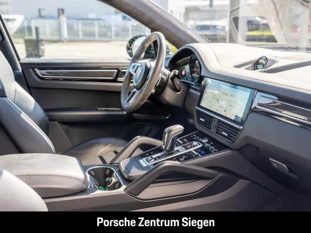 Porsche Cayenne S Coupe HUD Luftfederung AD Niveau AHK-e 07/2020-photo-16