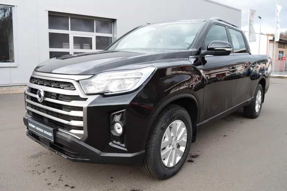 KGM Musso Grand 2.2 e-XDi Core AWD *PDC+Cam+DAB+Navi null-photo-0