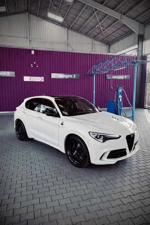 Alfa Romeo Stelvio QV Umbau uvm 08/2019-photo-1