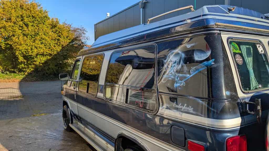 Chevrolet Chevy Van 10/1987-photo-10