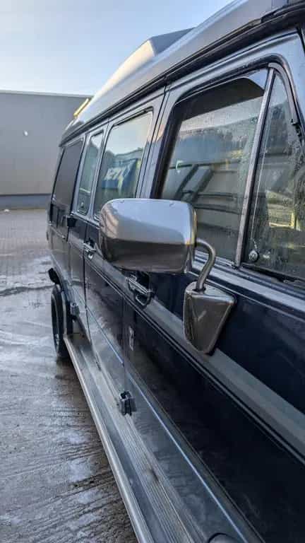 Chevrolet Chevy Van 10/1987-photo-14