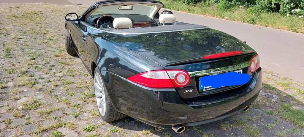 Jaguar XK 4.2L V8 Cabriolet - 08/2007-photo-1