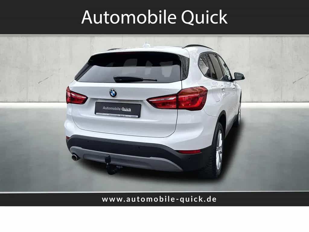 BMW X1 ssDrive 18 i Advantage * Navi * LED * AHK * 09/2018-photo-5