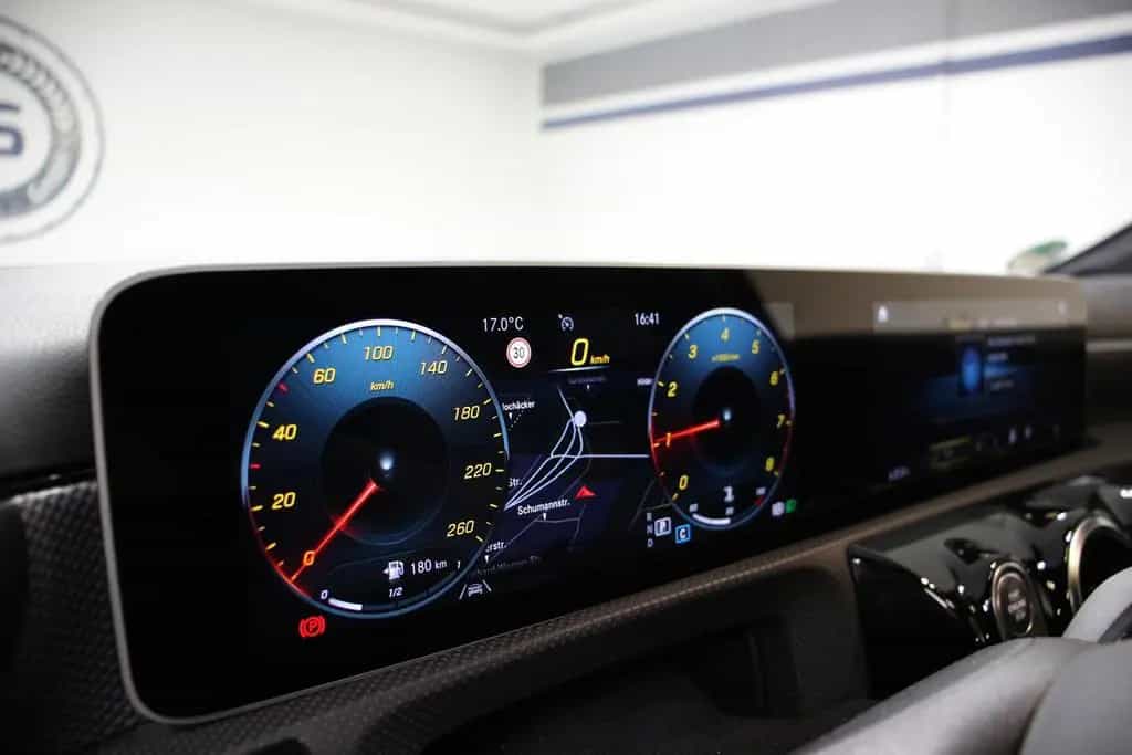 Mercedes-Benz A 220 Progressive Aut. NAVI KAMERA SHZ LED MBUX 12/2018-photo-18