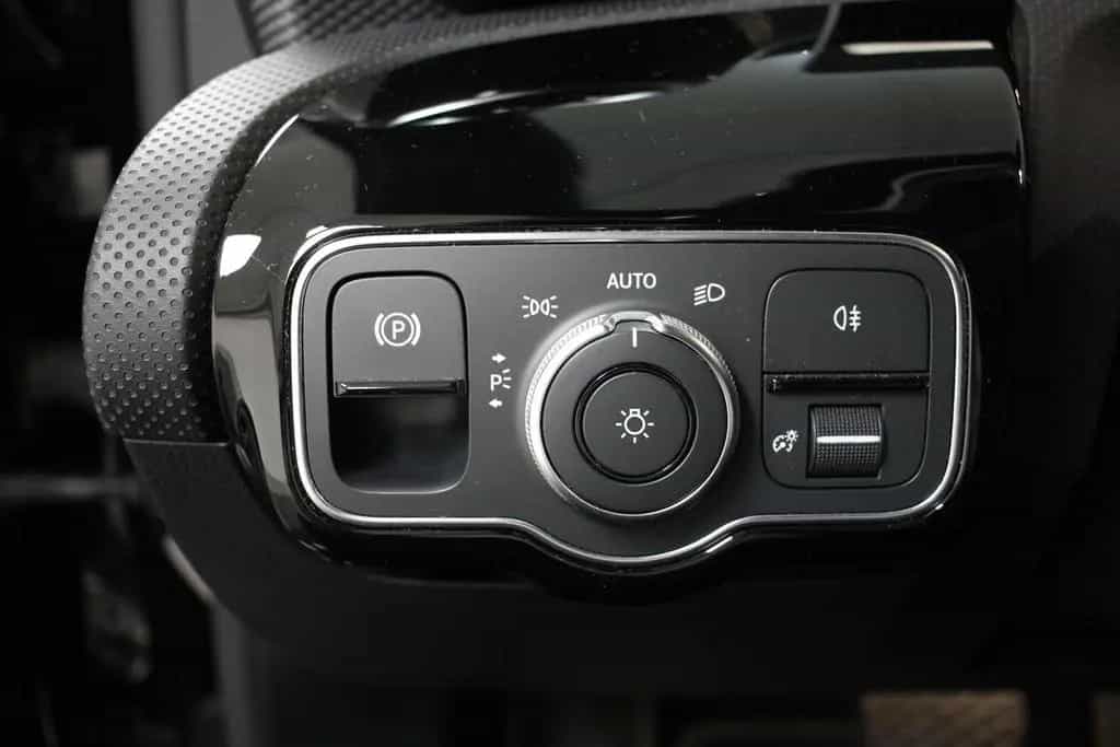 Mercedes-Benz A 220 Progressive Aut. NAVI KAMERA SHZ LED MBUX 12/2018-photo-23