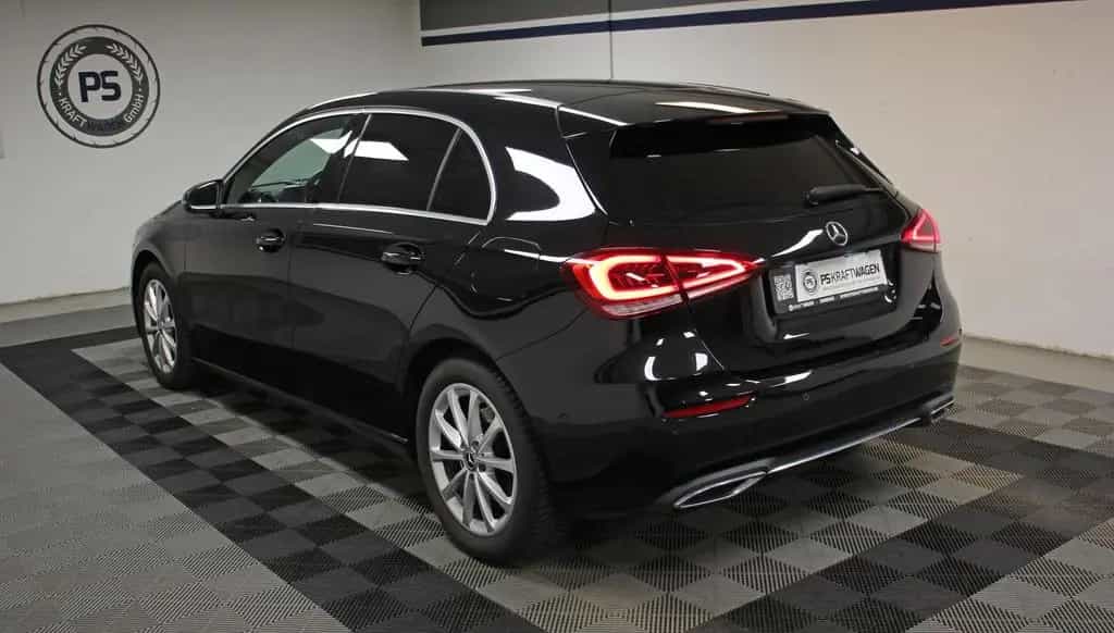 Mercedes-Benz A 220 Progressive Aut. NAVI KAMERA SHZ LED MBUX 12/2018-photo-3
