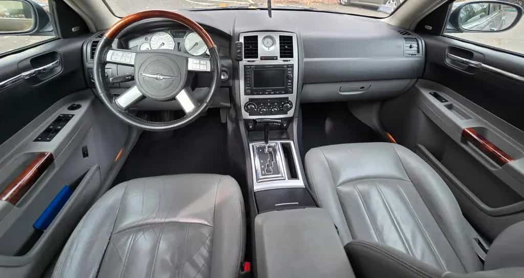 Chrysler 300C 3.0 CRD Autom. - 04/2008-photo-5