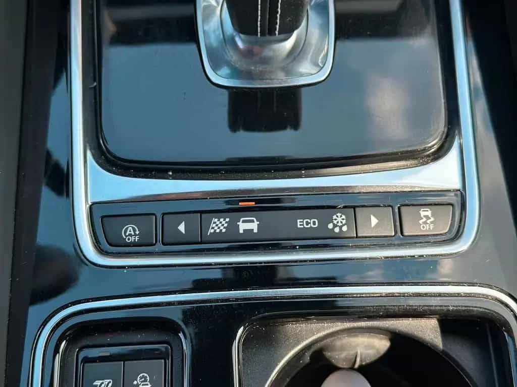 Jaguar F-Pace F-PACE SVR AWD Garantie* Sport* 1.Hand* 01/2020-photo-33
