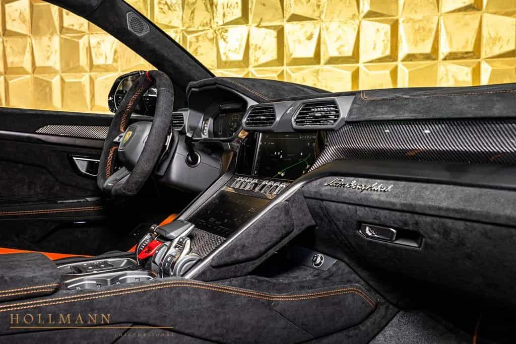 Lamborghini Urus PERFORMANTE + FULL CARBON + 3D B&O + null-photo-13