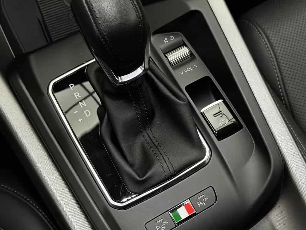 Alfa Romeo Tonale 1.5 VGT Veloce 48 V Hybrid LED 360° CAM 03/2024-photo-18