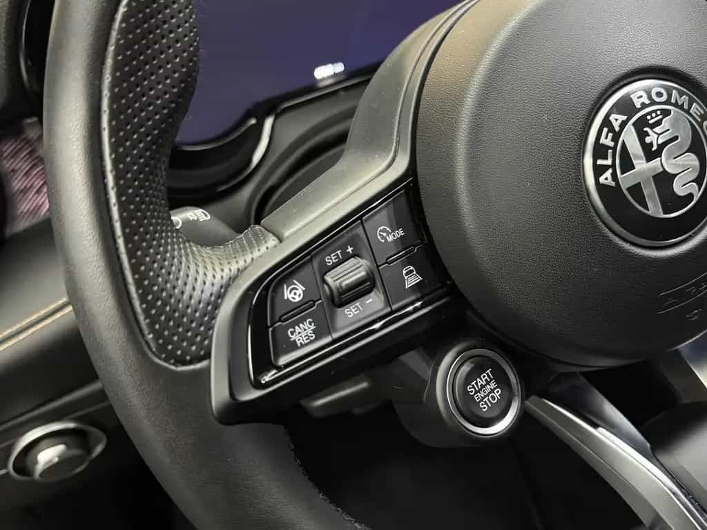 Alfa Romeo Tonale 1.5 VGT Veloce 48 V Hybrid LED 360° CAM 03/2024-photo-30