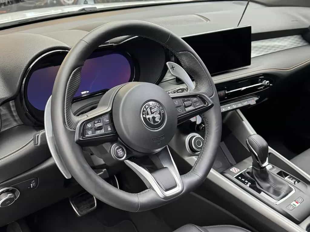 Alfa Romeo Tonale 1.5 VGT Veloce 48 V Hybrid LED 360° CAM 05/2024-photo-10