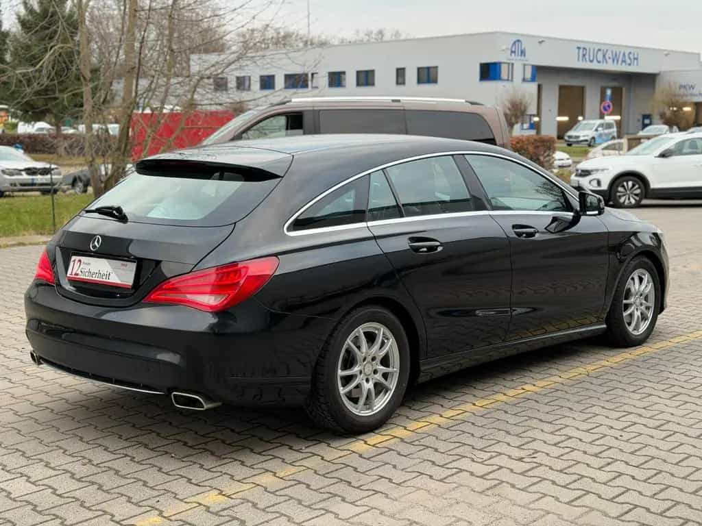 Mercedes-Benz CLA-Class 200 Shooting Brake Urban Garantie* Xenon* 07/2015-photo-11