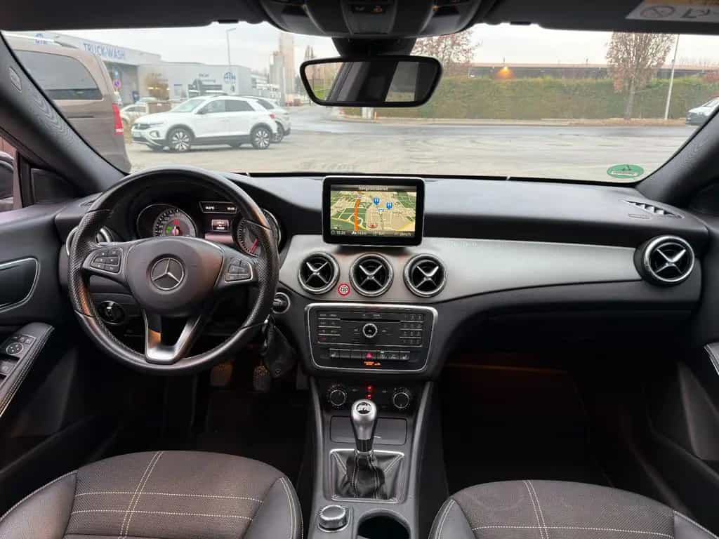 Mercedes-Benz CLA-Class 200 Shooting Brake Urban Garantie* Xenon* 07/2015-photo-15