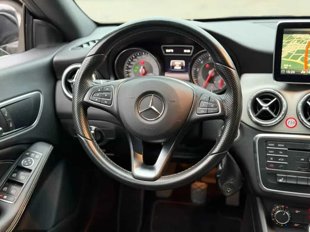 Mercedes-Benz CLA-Class 200 Shooting Brake Urban Garantie* Xenon* 07/2015-photo-16
