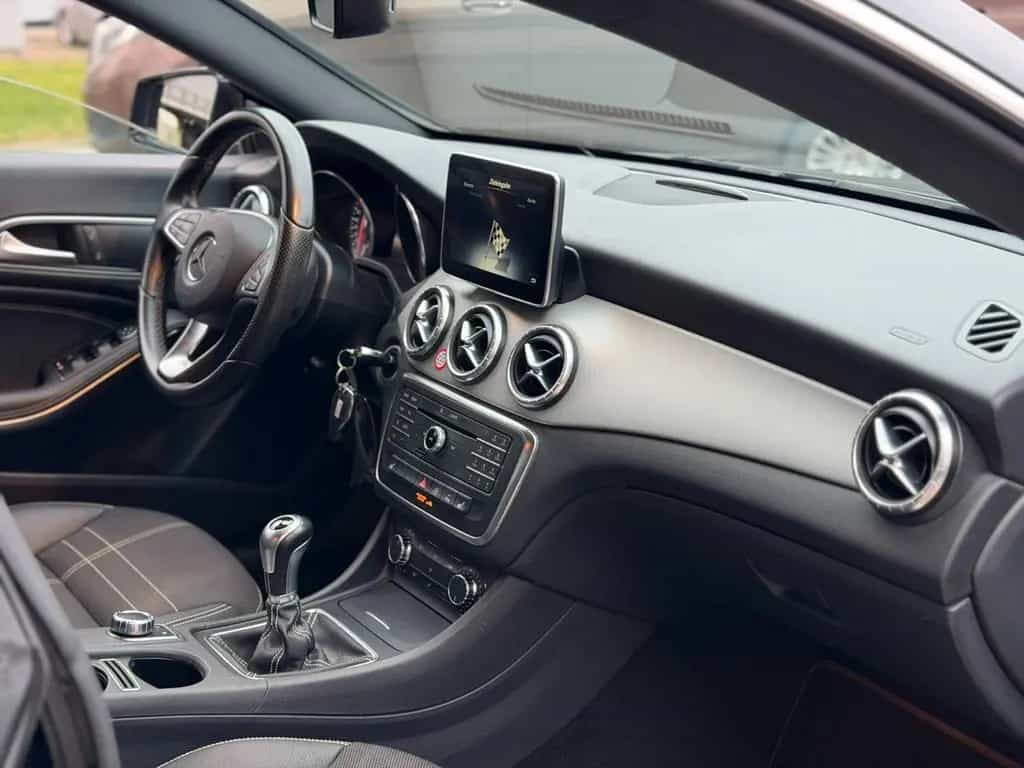 Mercedes-Benz CLA-Class 200 Shooting Brake Urban Garantie* Xenon* 07/2015-photo-21