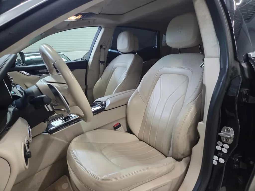 Maserati Quattroporte GTS /Keyless/*265€ 06/2013-photo-16