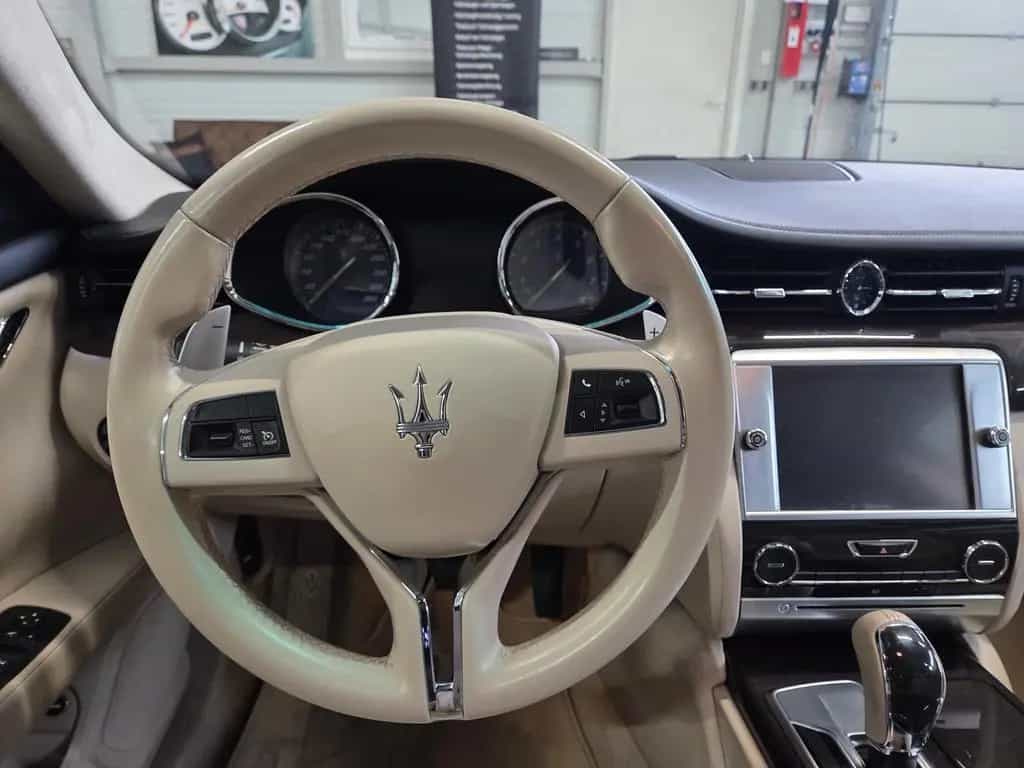 Maserati Quattroporte GTS /Keyless/*265€ 06/2013-photo-19