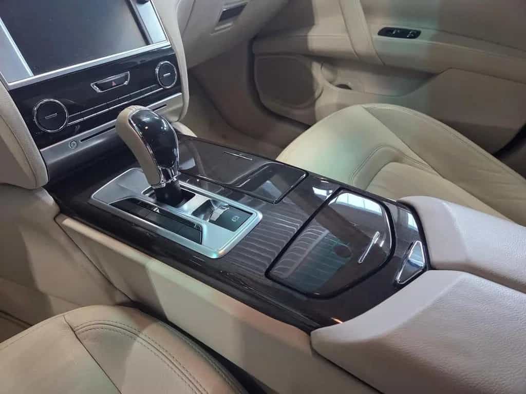 Maserati Quattroporte GTS /Keyless/*265€ 06/2013-photo-22