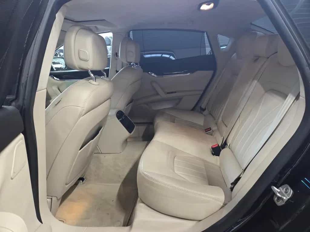 Maserati Quattroporte GTS /Keyless/*265€ 06/2013-photo-24