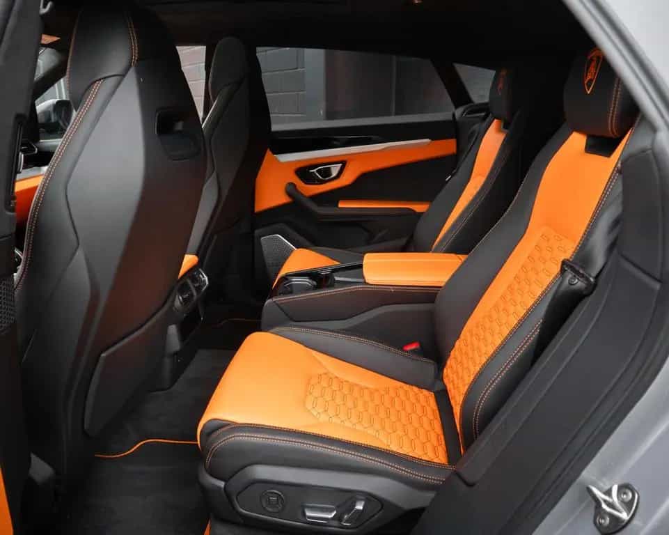 Lamborghini Urus 4.0 V8*FRESHSERVICE*B&O*Carbon*HUD*Ceramic* 03/2019-photo-11