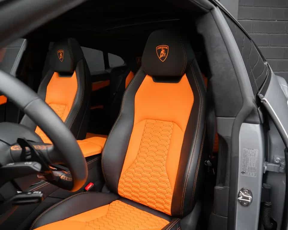 Lamborghini Urus 4.0 V8*FRESHSERVICE*B&O*Carbon*HUD*Ceramic* 03/2019-photo-6