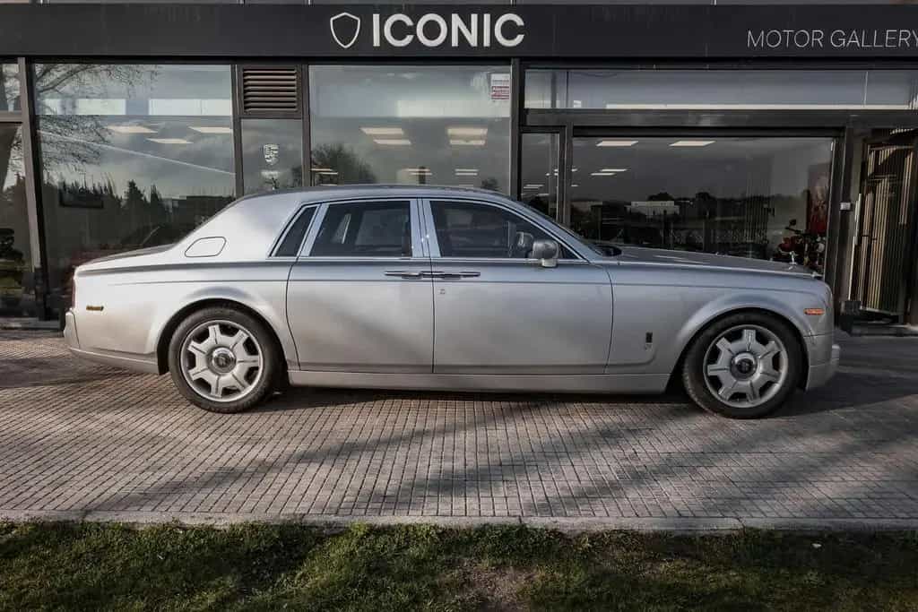 Rolls-Royce Phantom - 08/2005-photo-10