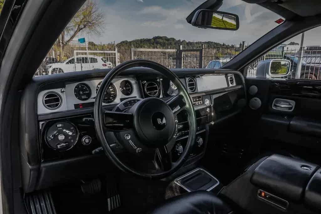 Rolls-Royce Phantom - 08/2005-photo-12