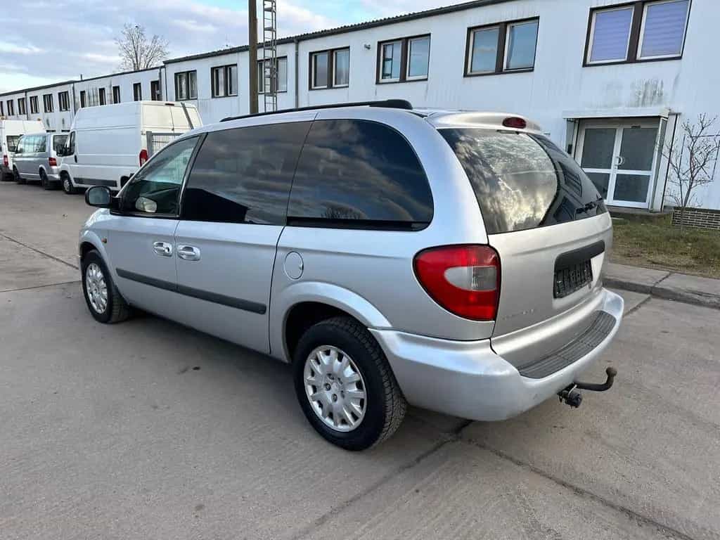Chrysler Voyager Family 2.8 CRD Autom. 09/2004-photo-3