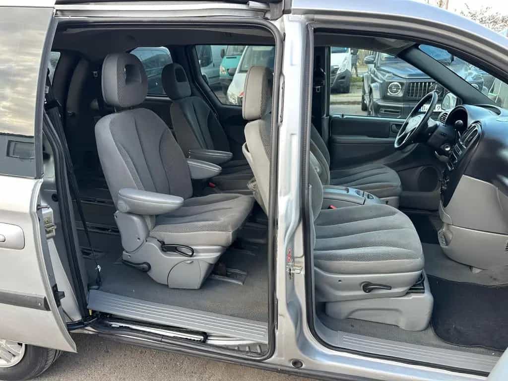 Chrysler Voyager Family 2.8 CRD Autom. 09/2004-photo-5