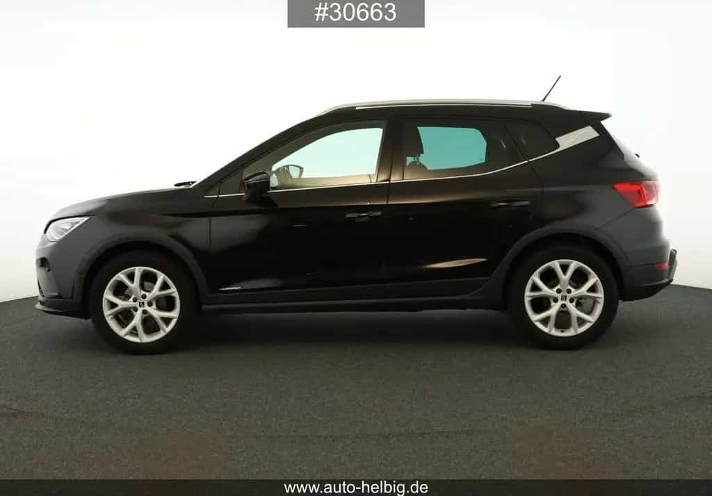 Seat Arona 1.5 TSI FR #AHK#LED#ACC#SHZ#Alcantara#Cam# 06/2025-photo-1