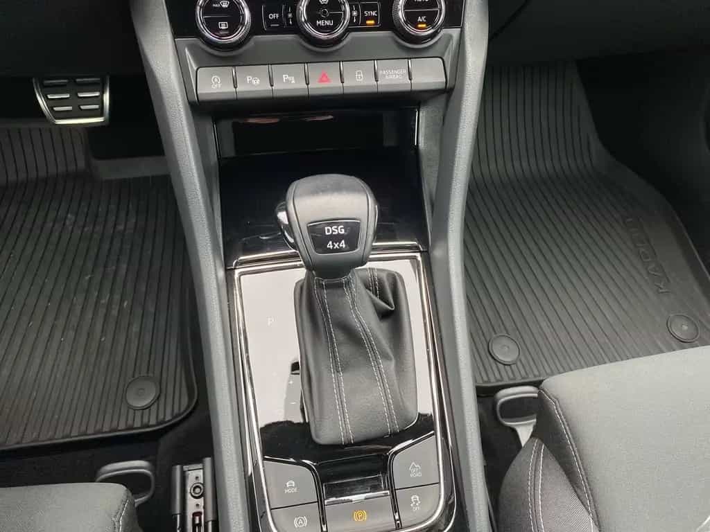 Skoda Karoq 2.0 TSI SPORTLINE+ACC+LED+PDC 10/2019-photo-13