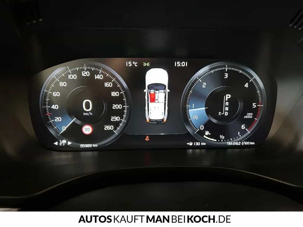 Volvo XC60 D4 AWD Momentum 360° ACC BLIS H/K Allrad 10/2018-photo-11