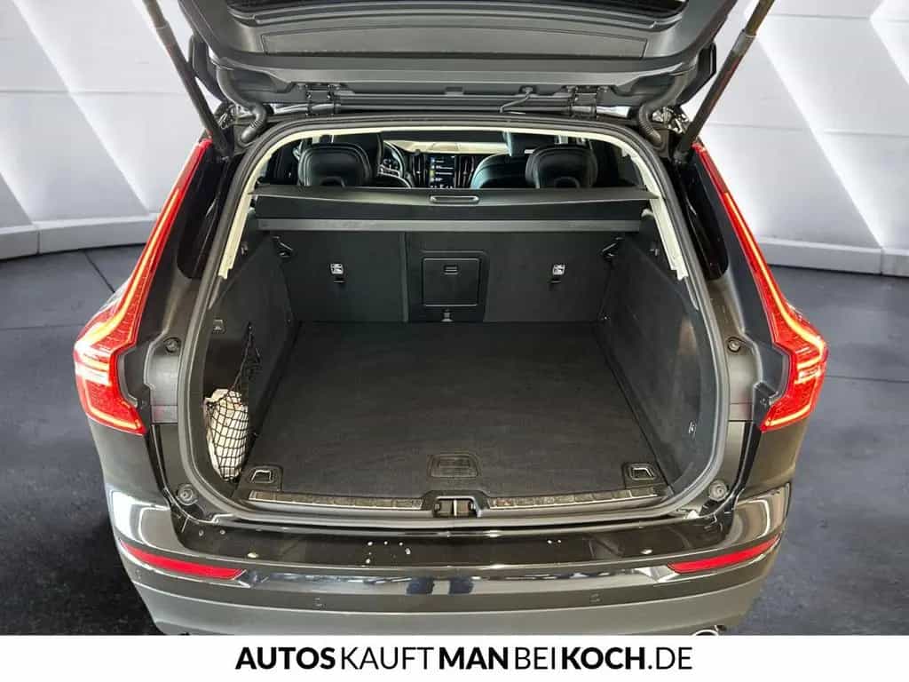 Volvo XC60 D4 AWD Momentum 360° ACC BLIS H/K Allrad 10/2018-photo-15