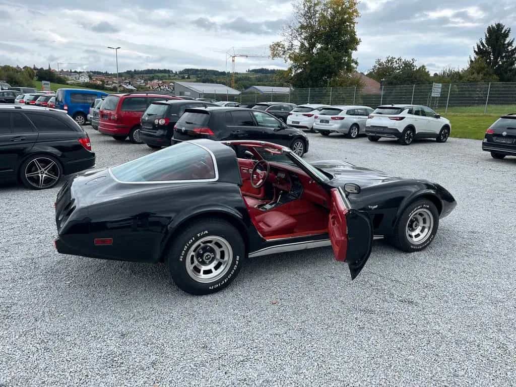 Corvette C3 5.7 V8 Oldtimer mit H-Zulassung 01/1979-photo-1