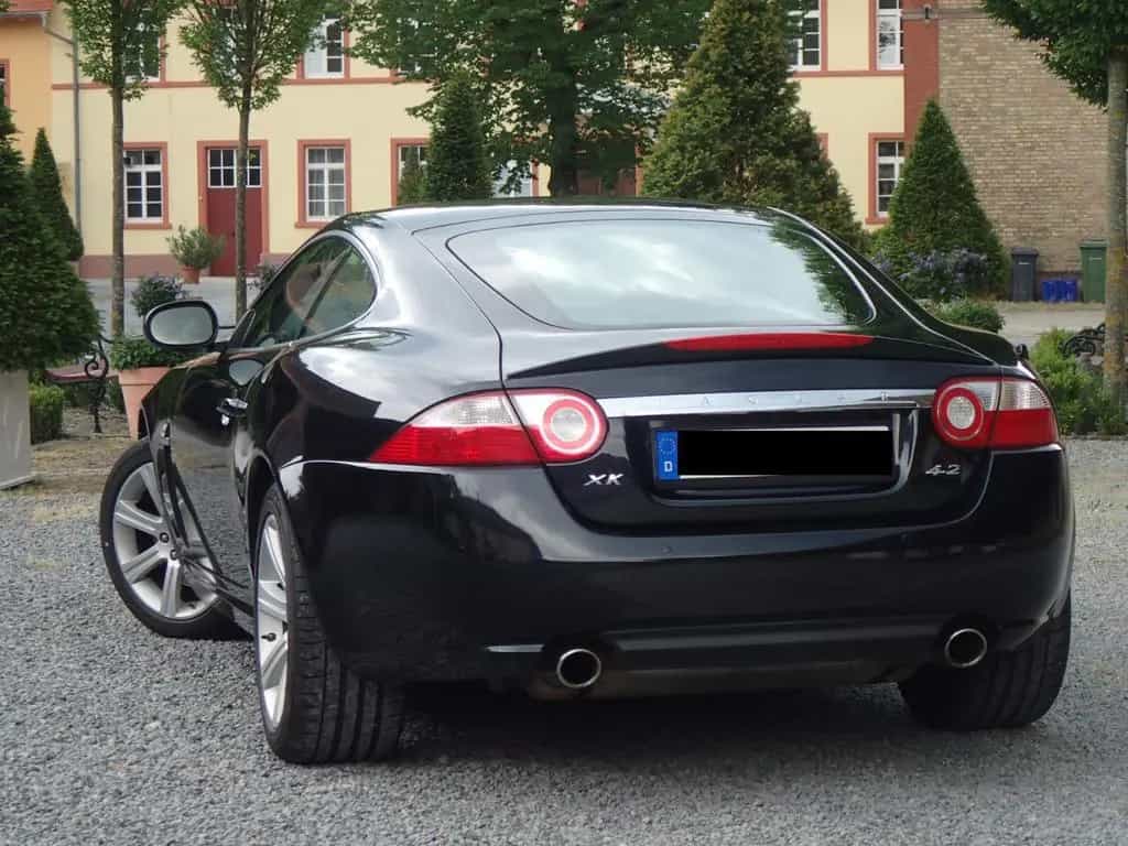 Jaguar XK 4.2L V8 Coupé - 07/2006-photo-1