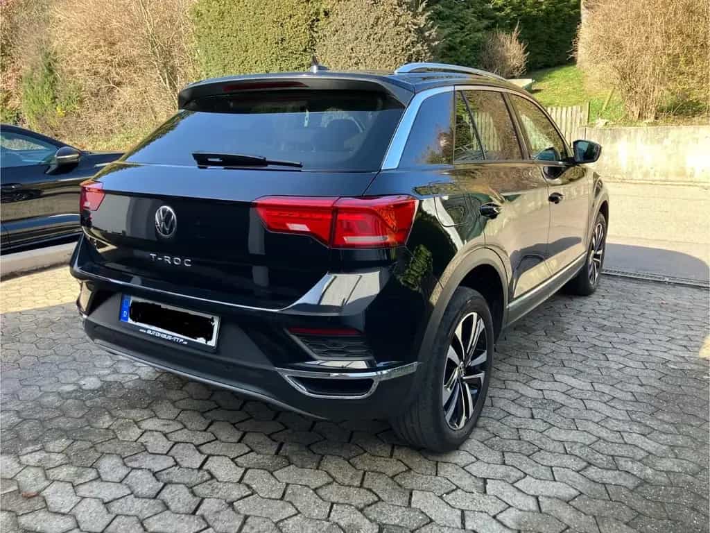 Volkswagen T-Roc 1.0 TSI UNITED NAV 04/2021-photo-1