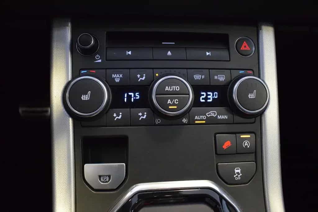 Land Rover Range Rover Rover Evoque HSE Dynamic NAVI/PANO/STHZ 01/2016-photo-8