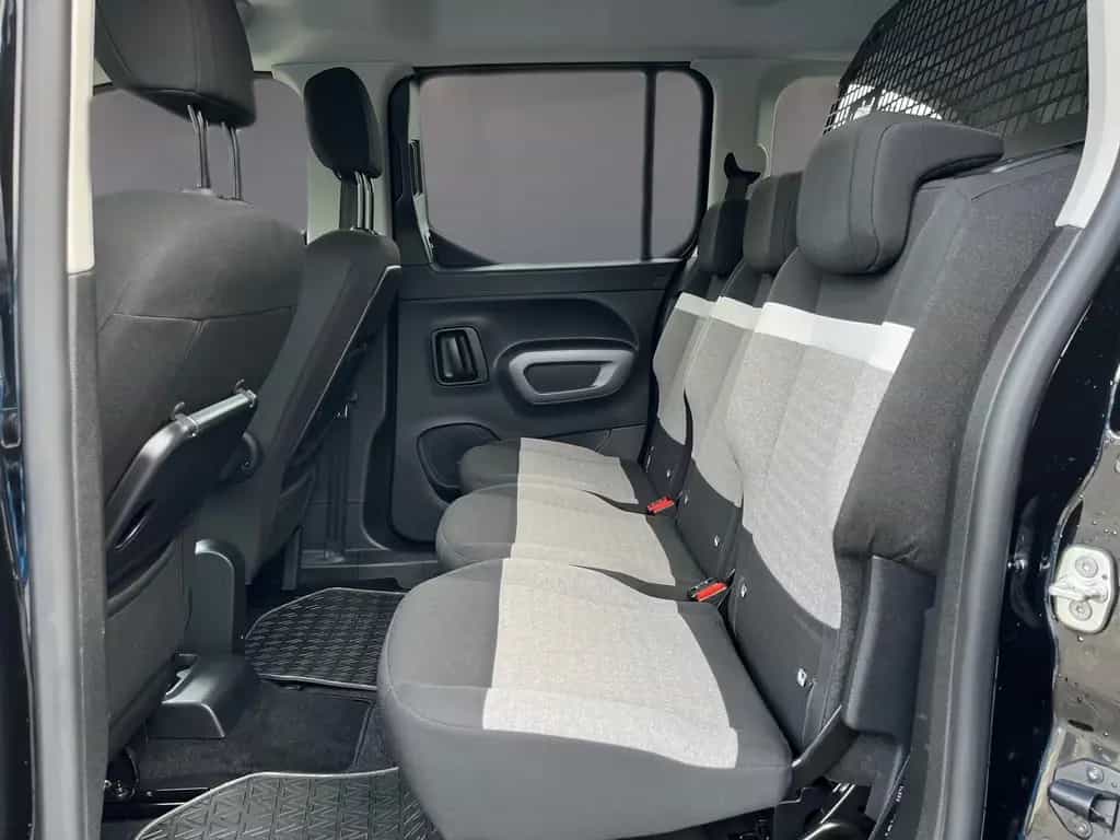Citroën Berlingo 1.5 HDi MPV Plus M* LED*R-Kamera*SHZ* 10/2024-photo-11